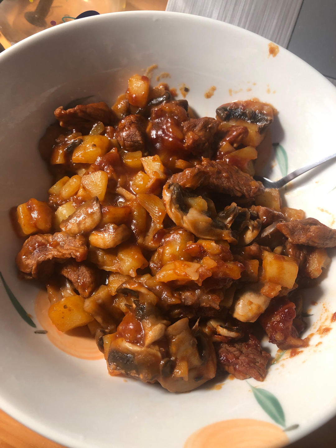 番茄红烩牛肉饭