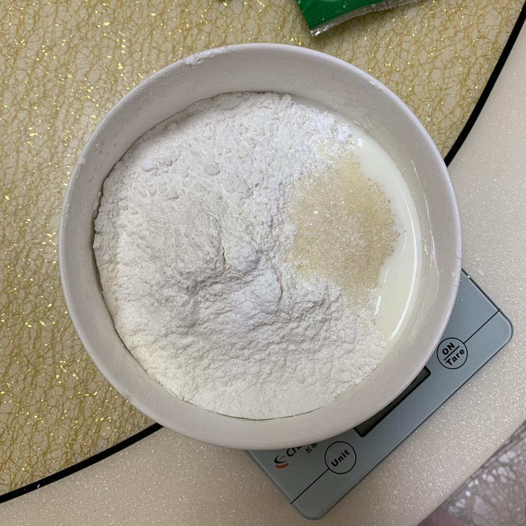 纯奶手撕吐司的做法 步骤1