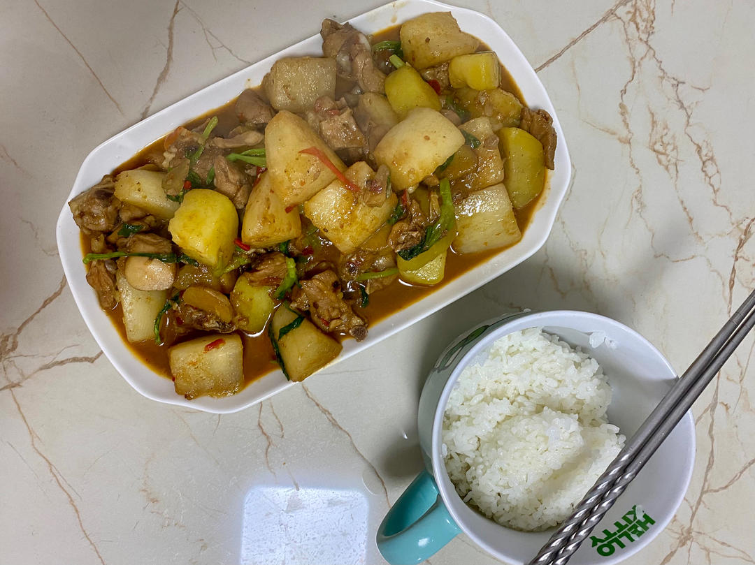 土豆烧鸡（非常下饭哦~）