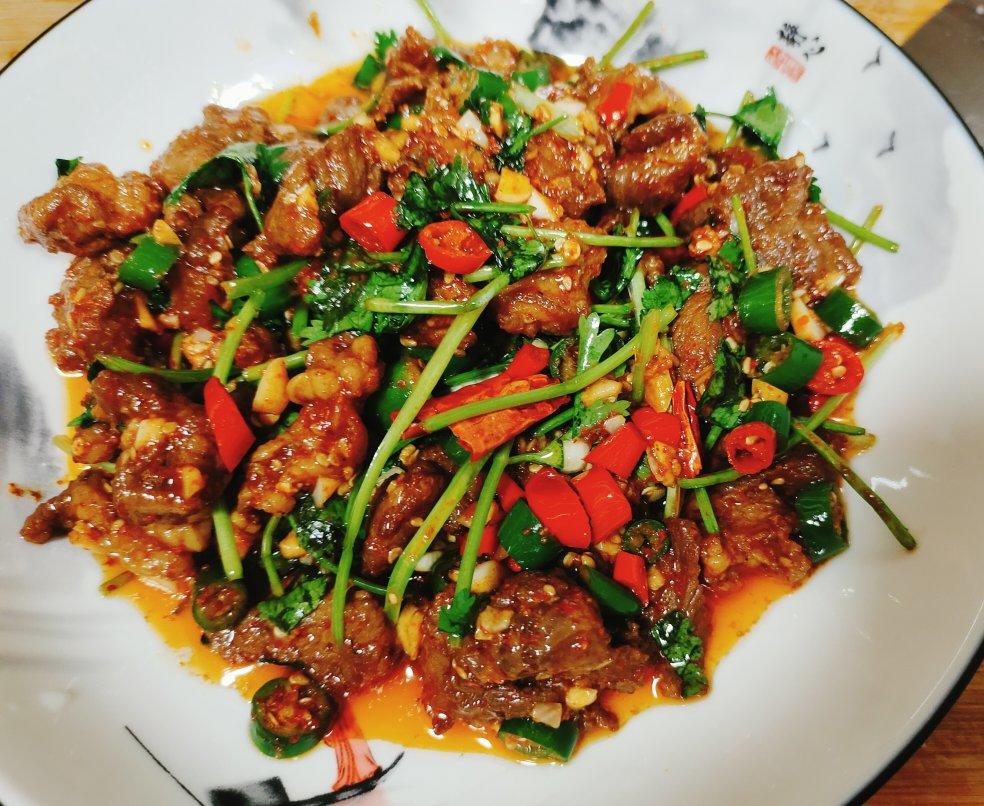香嫩爽滑‼️香菜拌牛肉🔥这味道简直绝了