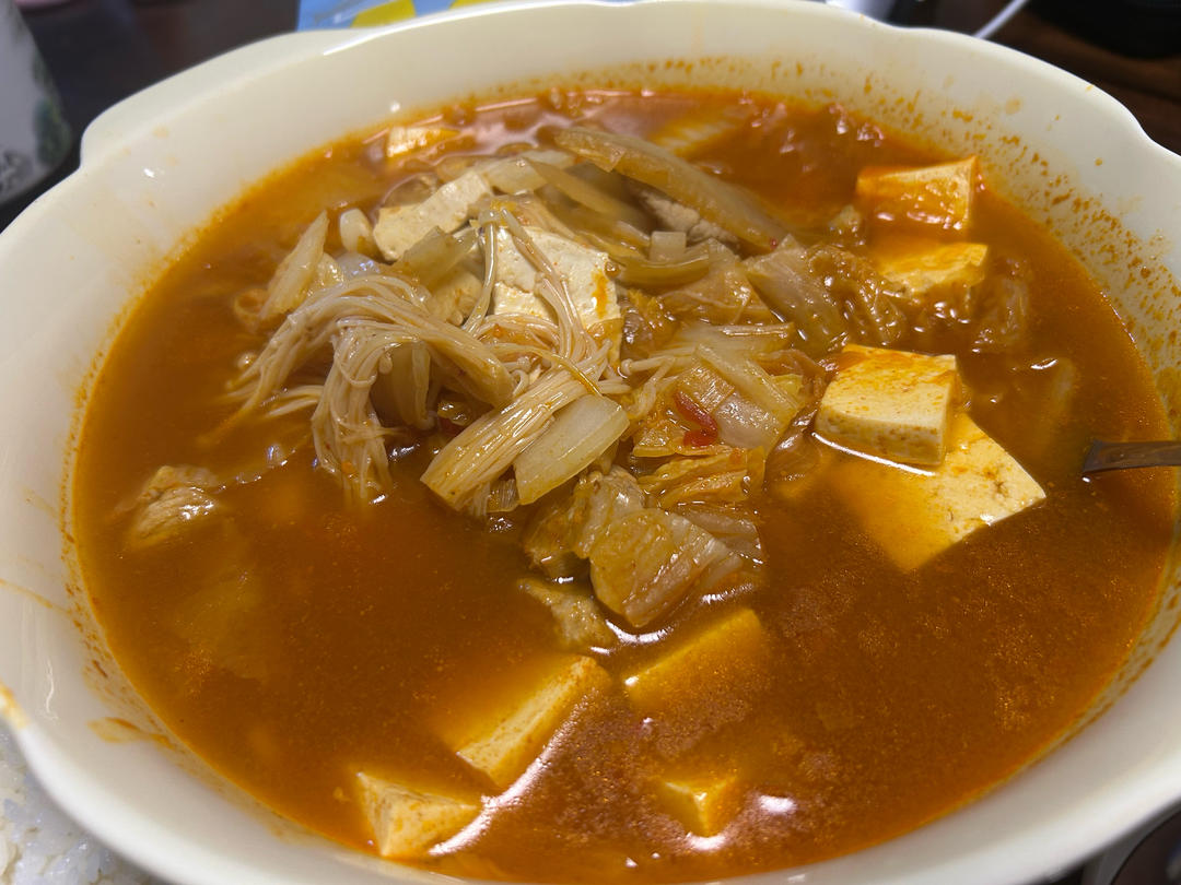 泡菜豆腐锅