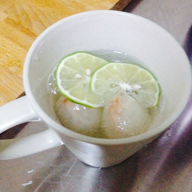 雪碧柠檬冰饮