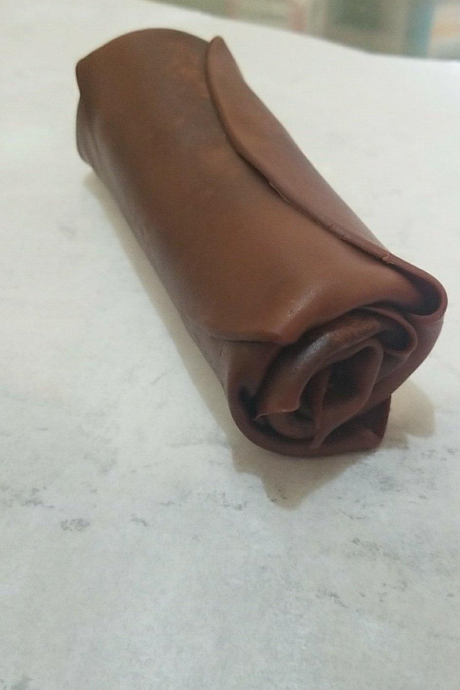 可可千层蛋糕卷