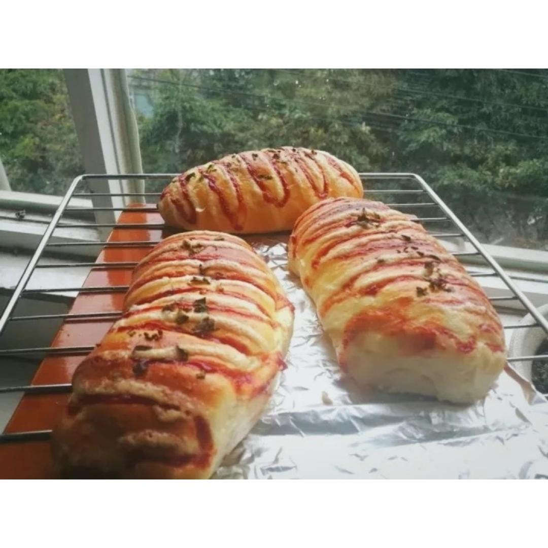 玉米火腿沙拉面包