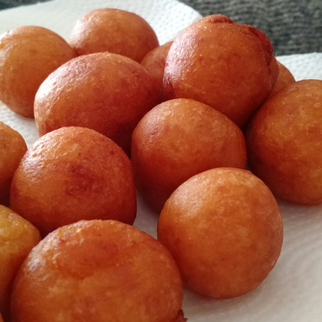 妈妈教炸的红薯丸子