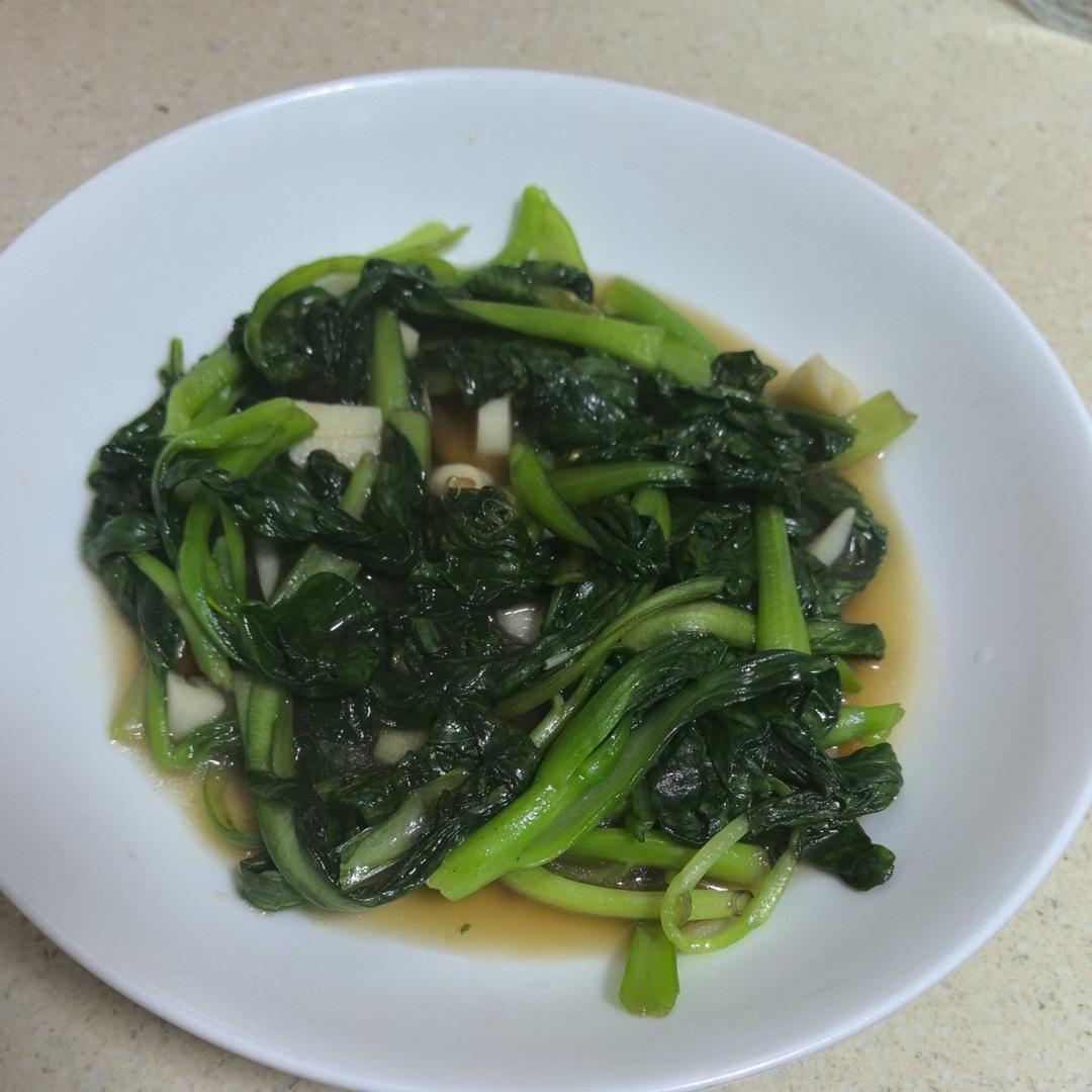 清炒鸡毛菜 清炒各种绿色