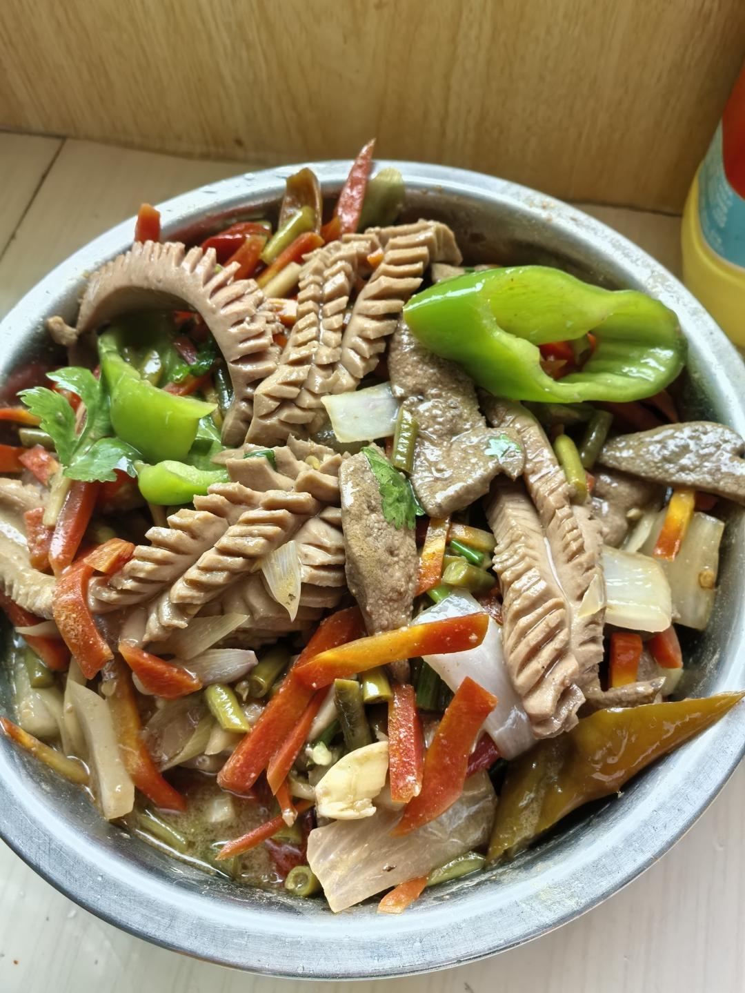 厨师长教你：“溜炒腰花”的正宗做法，非常下饭