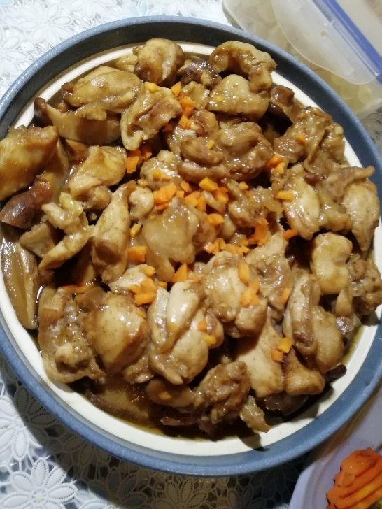 香菇蒸鸡腿
