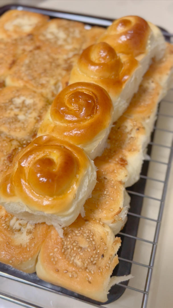 🍯蜂蜜脆底小面包🍞路边烘焙小铺的味道🏘