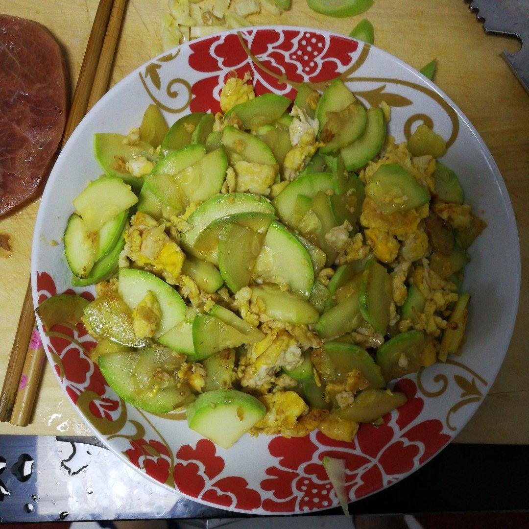 于                          2018-05-13 18:59:17赞小瓜炒蛋鸡蛋,小