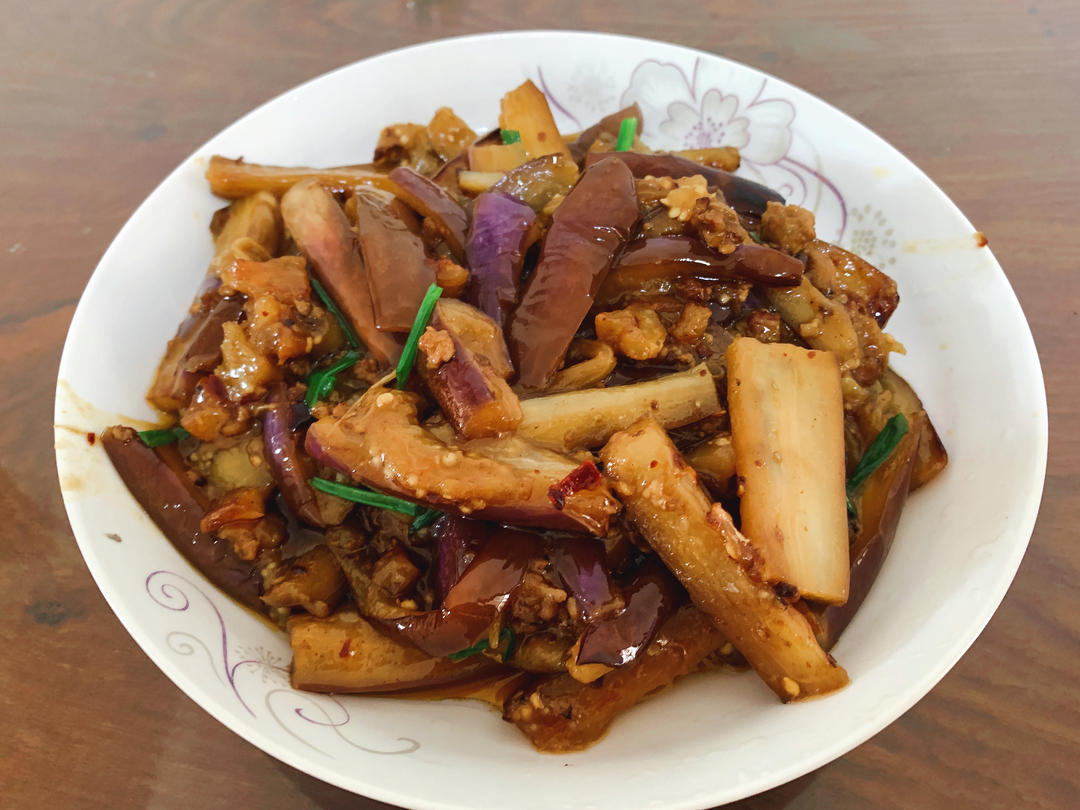 开胃下饭菜！巨简单的家常鱼香茄子煲