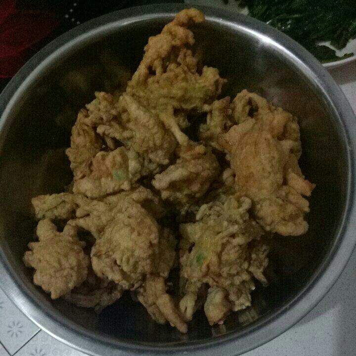 炸萝卜丝丸子