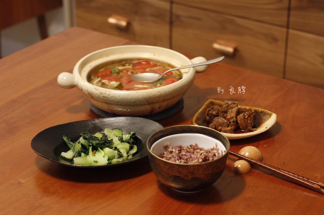长脖的夜食堂