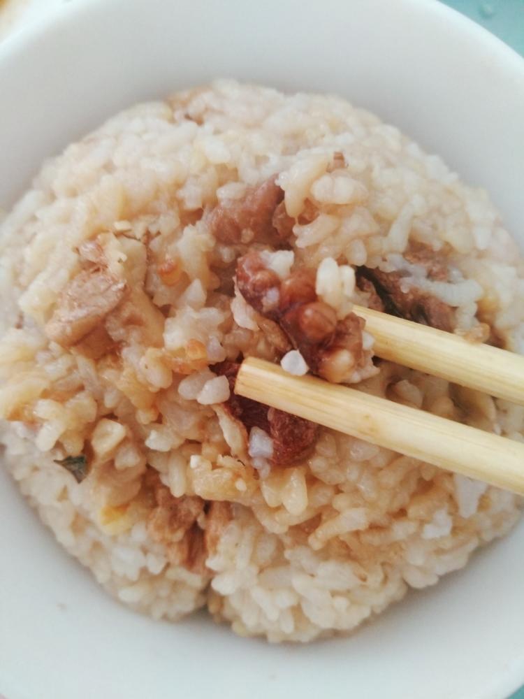 瞬间提升米饭营养的核桃蒸饭的做法