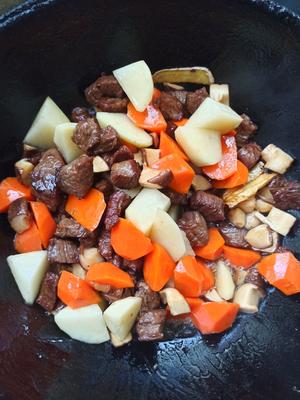 👍🏻红烧牛肉土豆的做法 步骤12