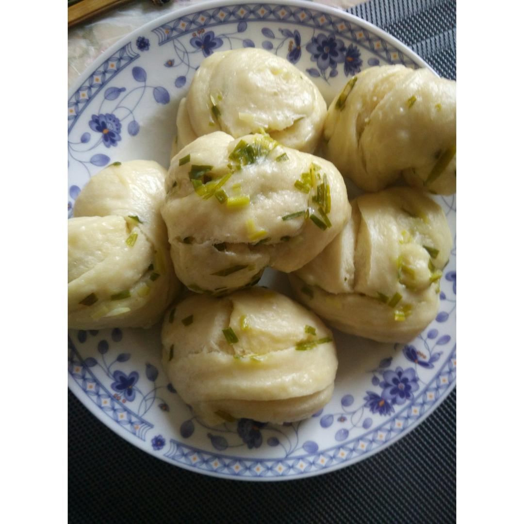 葱油花卷 Steamed Roll