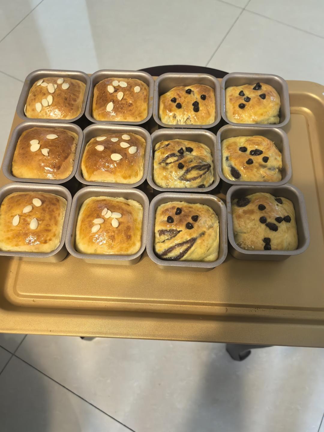 咸蛋黄奶酥mini小吐司