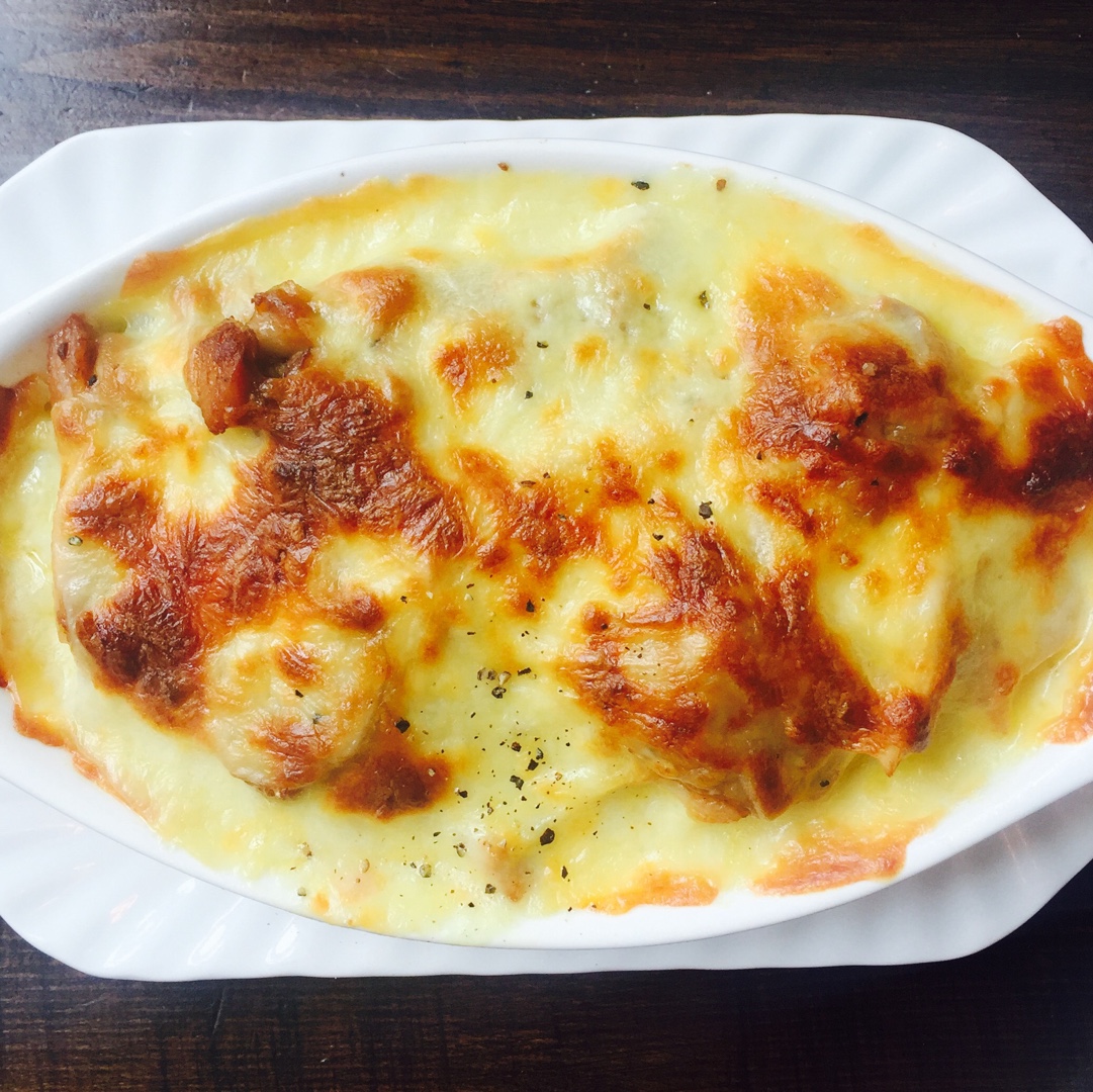 我得意地吃(˶‾᷄ ⁻̫ ‾᷅˵)