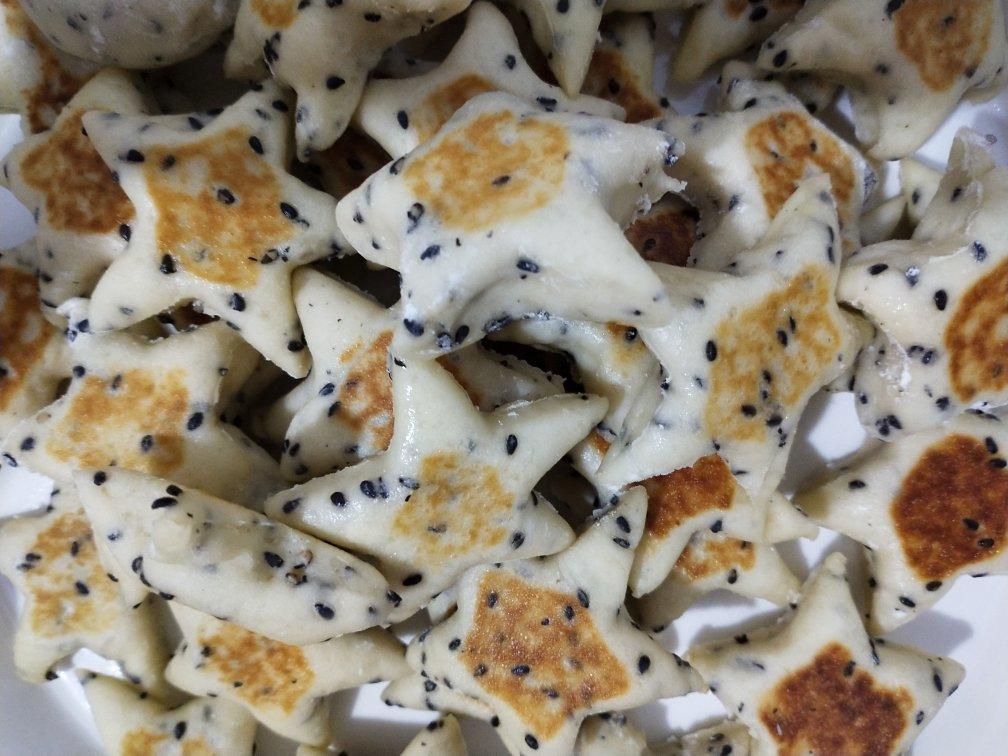 松软养胃的山药饼      （高营养低热量）