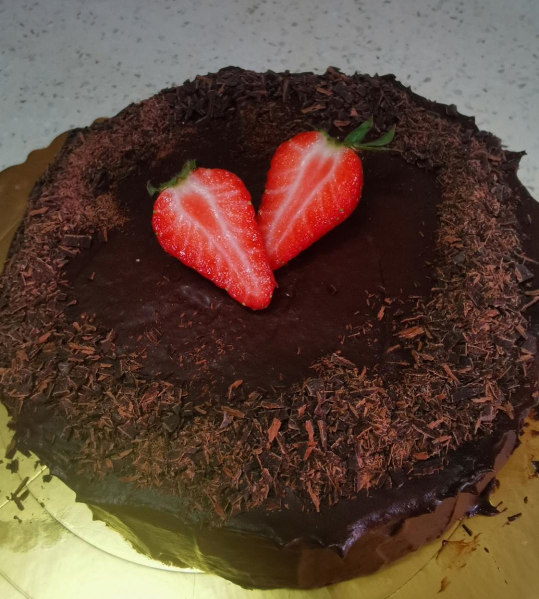 免烤箱#巧克力控必做#浓郁巧克力奶酪慕斯蛋糕