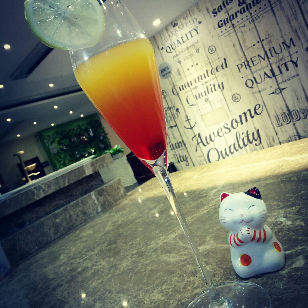 龙舌兰日出 Tequila Sunrise 鸡尾酒