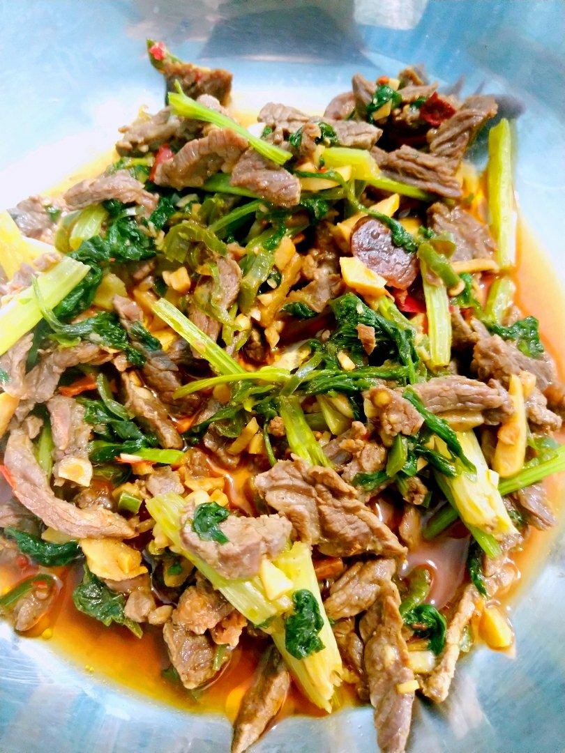 家常小炒黄牛肉