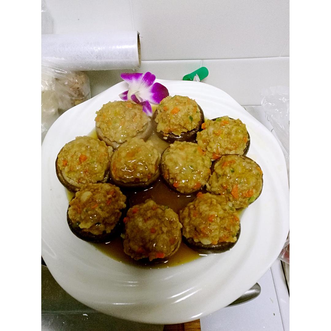 豆腐肉末酿香菇