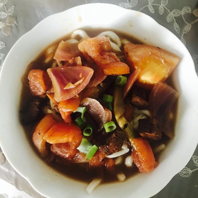 番茄牛肉面