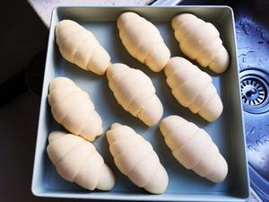 玉米粉椰蓉面包卷的做法 步骤12
