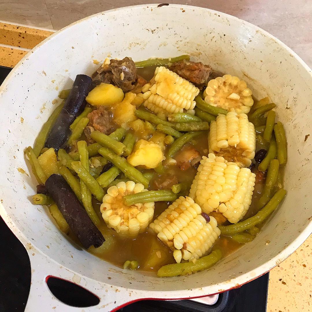 芸豆土豆炖排骨