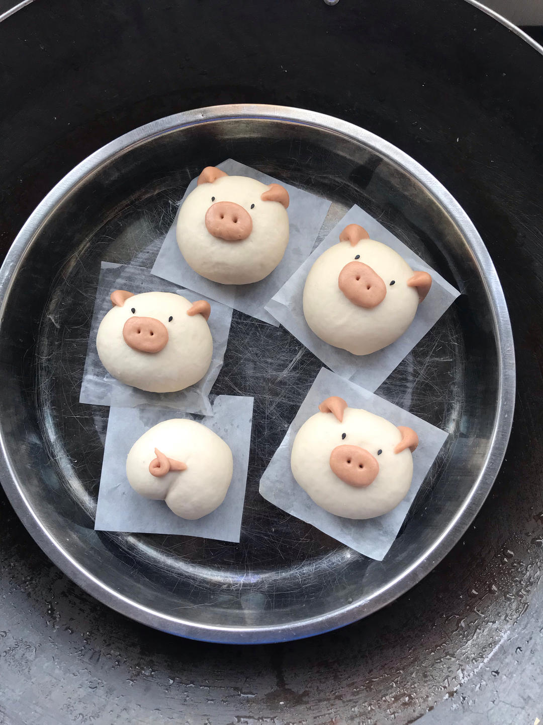 奶黄小猪包
