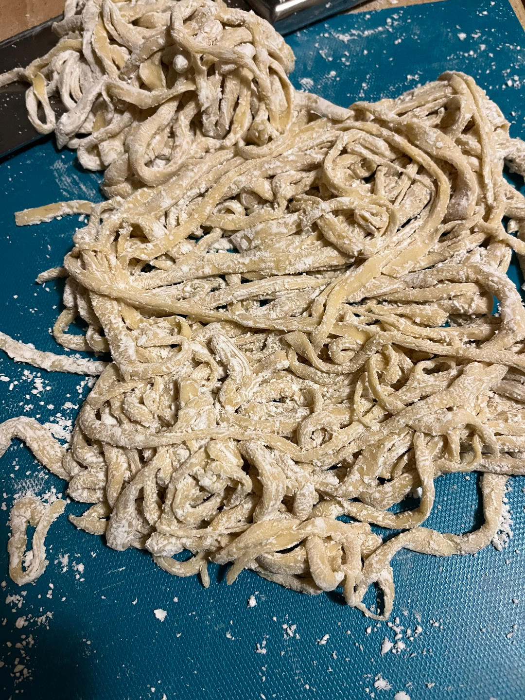 鸡蛋手擀面