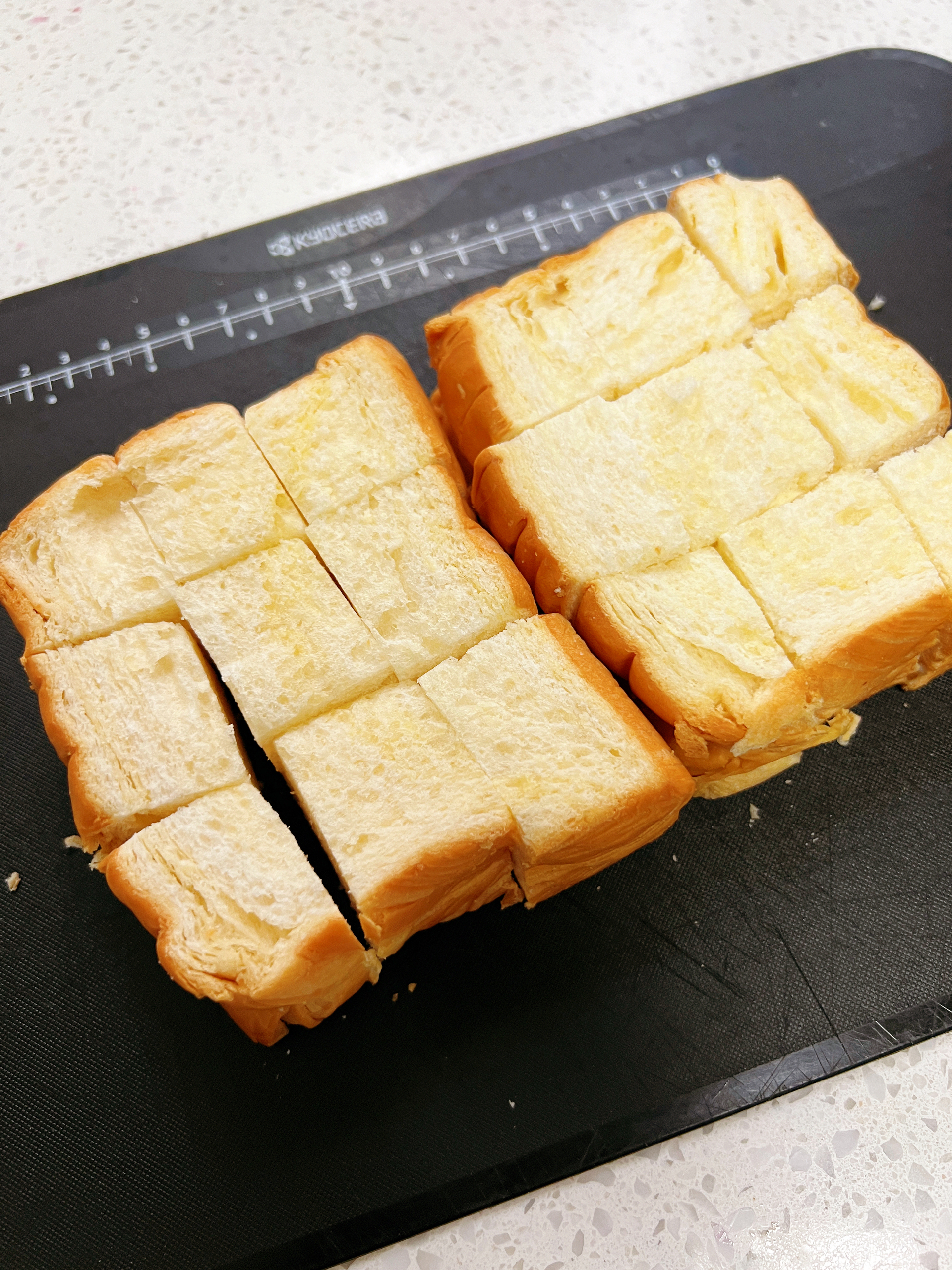 蜂蜜黄油烤吐司「空气炸锅」🍞超快手简单小甜品的做法 步骤1