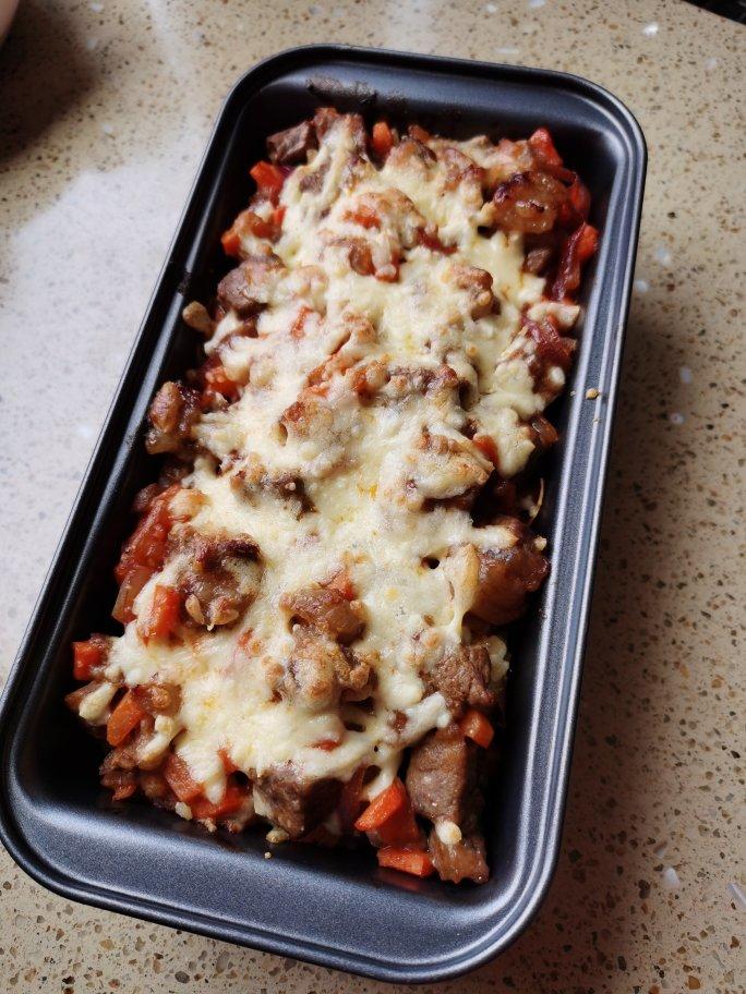 黑椒牛肉焗饭