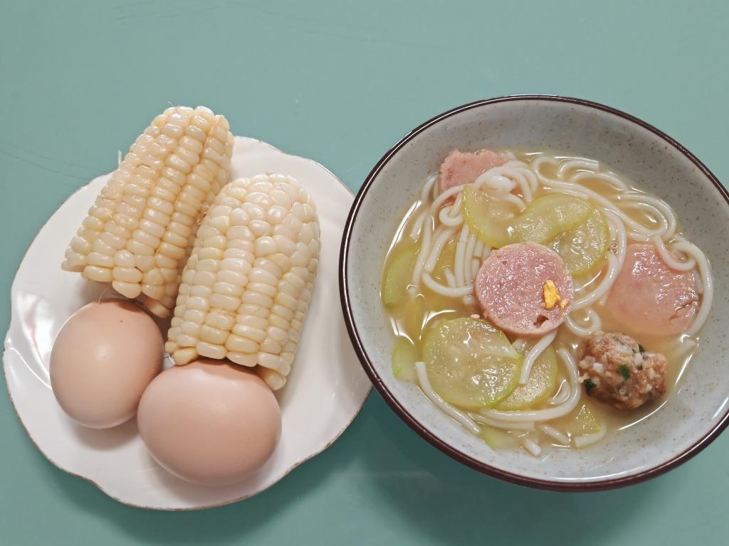 晃晃吃货