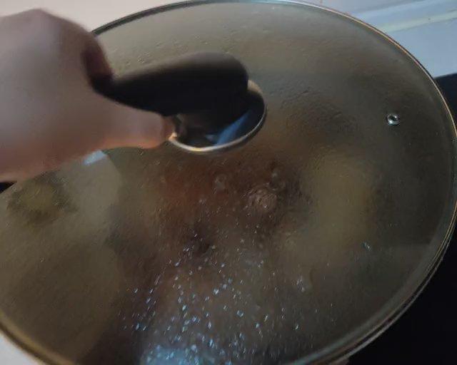 诱人的红烧鸡翅根的做法 步骤2