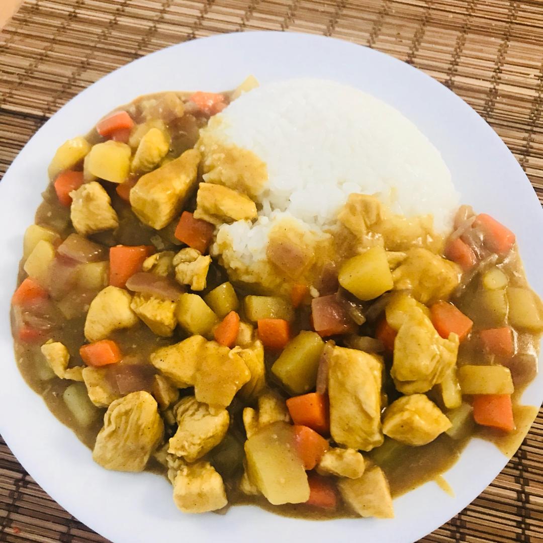 咖喱鸡饭