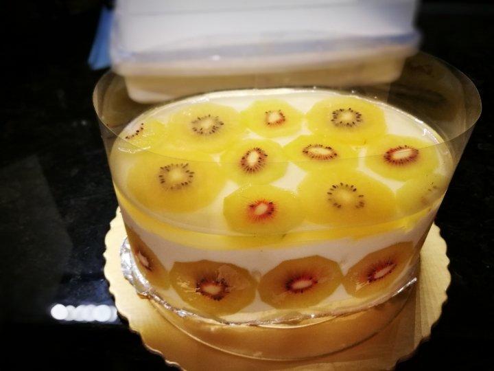 可以吃到一整颗猕猴桃的酸奶慕斯