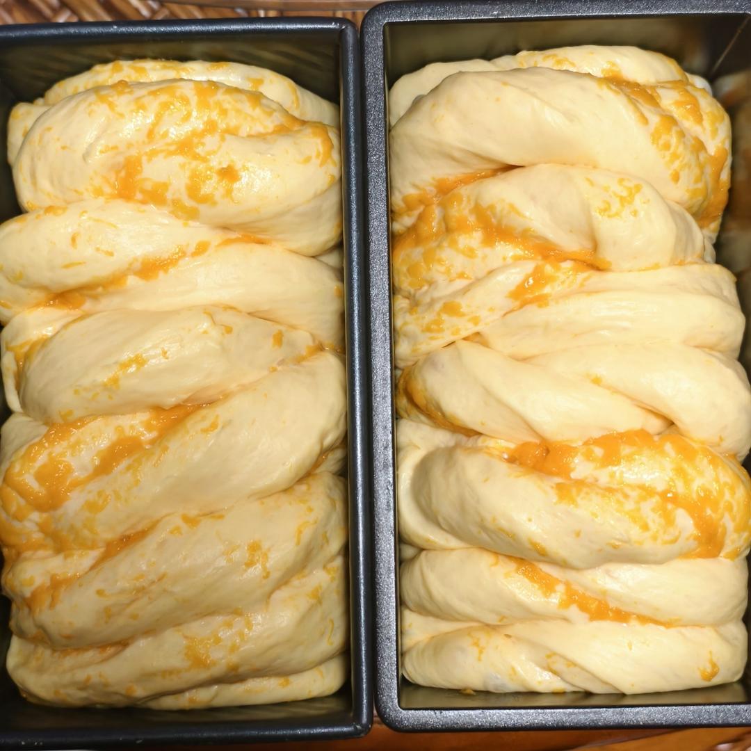双倍美味南瓜吐司（双重南瓜，美味加倍）