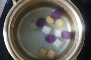 芋圆西米紫薯椰汁(再也不用去鲜芋仙啦)的做法 步骤6