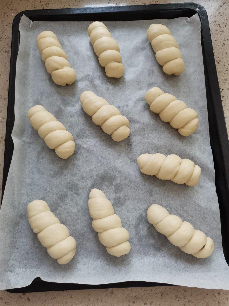 古早经典的火腿肠仔包