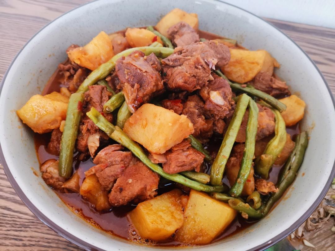 土豆豆角炖排骨