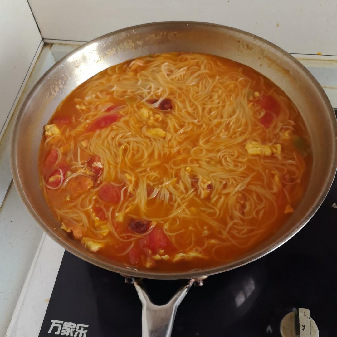 恨不得抱着锅舔的番茄鸡蛋面