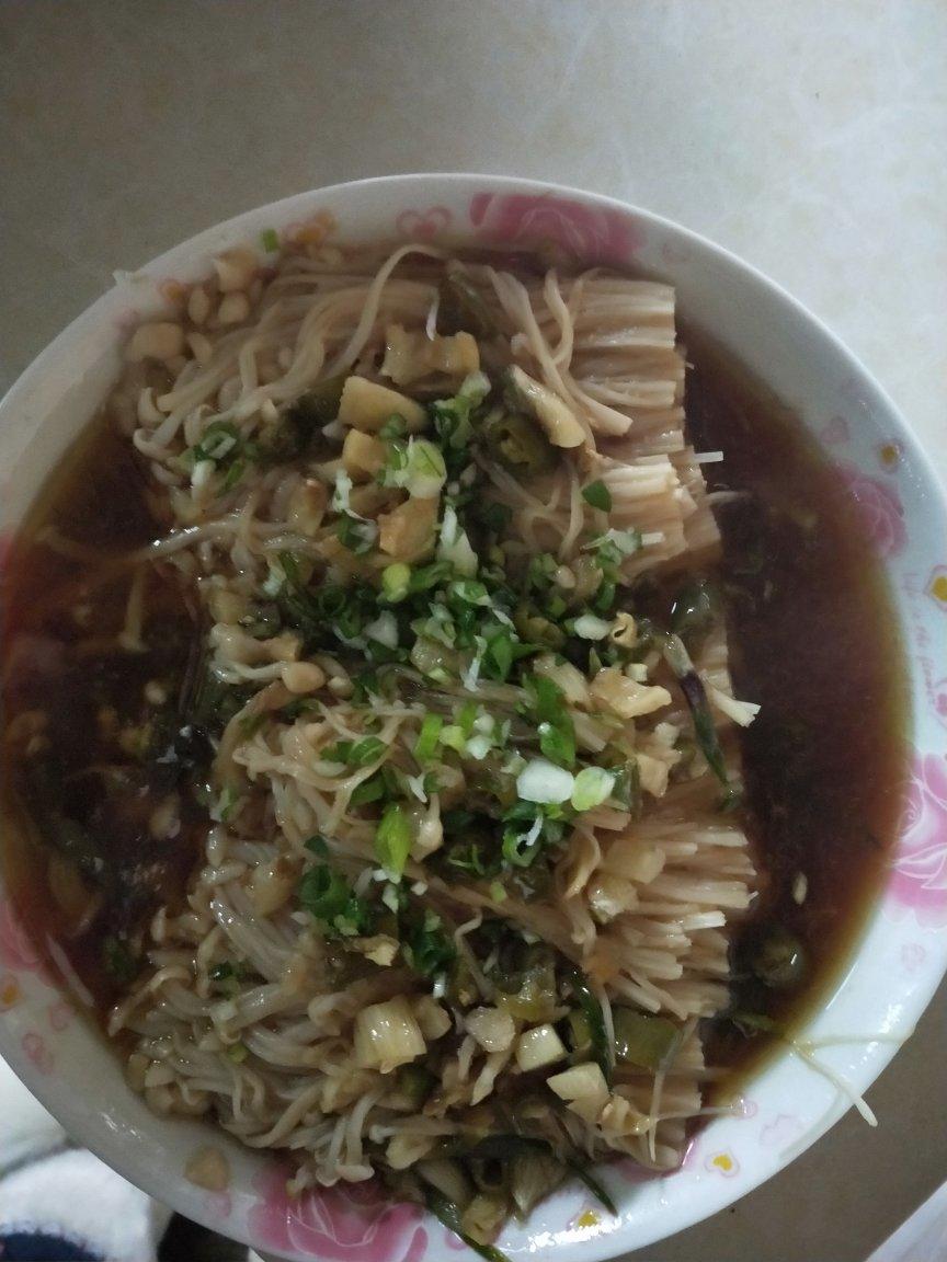 蒜蓉蒸金针菇