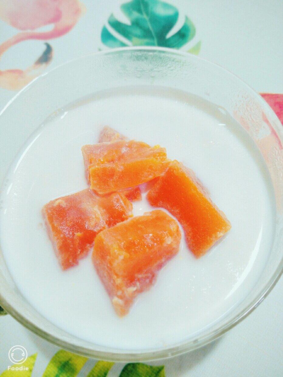 木瓜炖牛奶