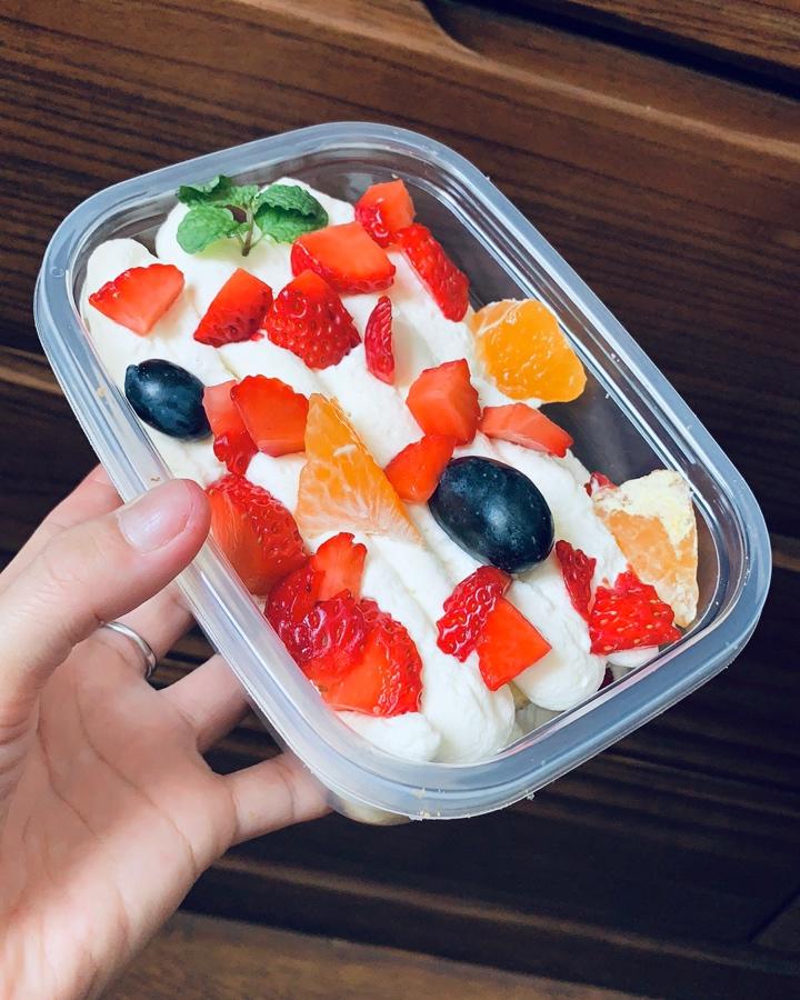简单快手的便当饭盒水果盒子蛋糕