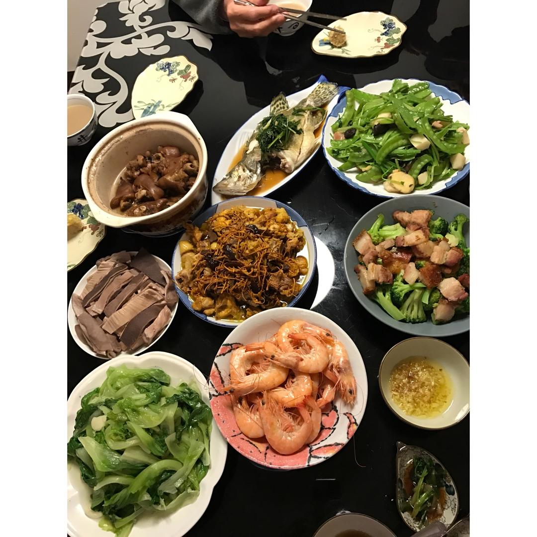 小小豆豆妈妈做的家宴