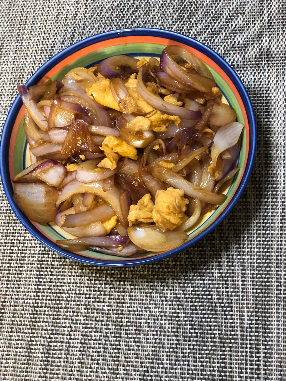 洋葱炒鸡蛋