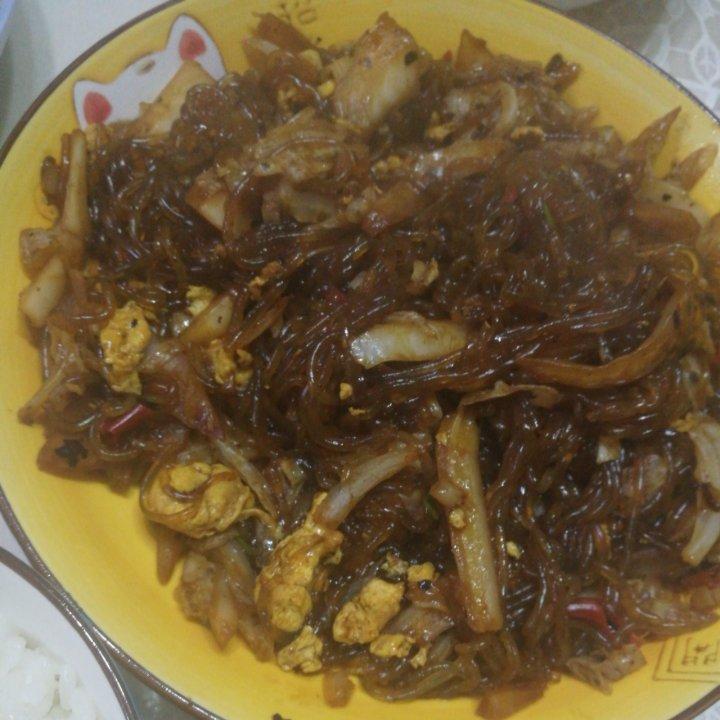 包菜粉丝炒鸡蛋