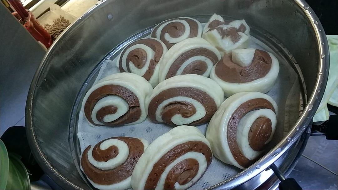 可可双色馒头